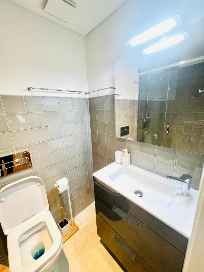 Discover Lisbons History - Stylish Apartment In Alfama Екстериор снимка