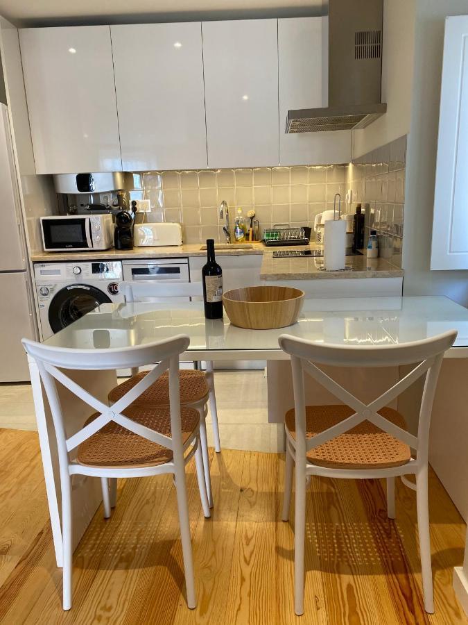Discover Lisbons History - Stylish Apartment In Alfama Екстериор снимка