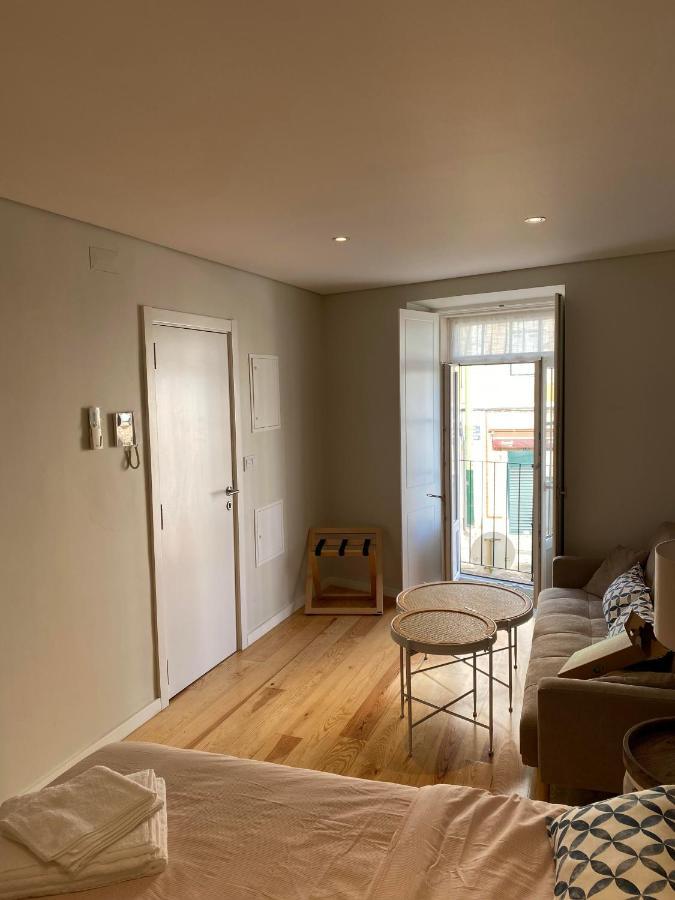 Discover Lisbons History - Stylish Apartment In Alfama Екстериор снимка